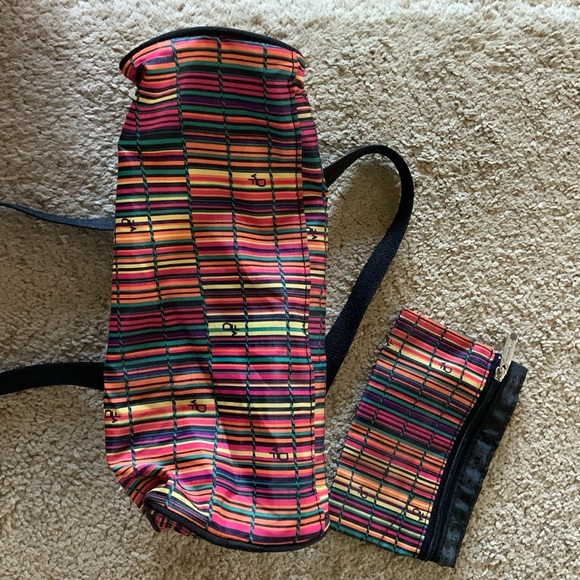 LeSportsac- Shoulder Bag - Picture 7 of 7